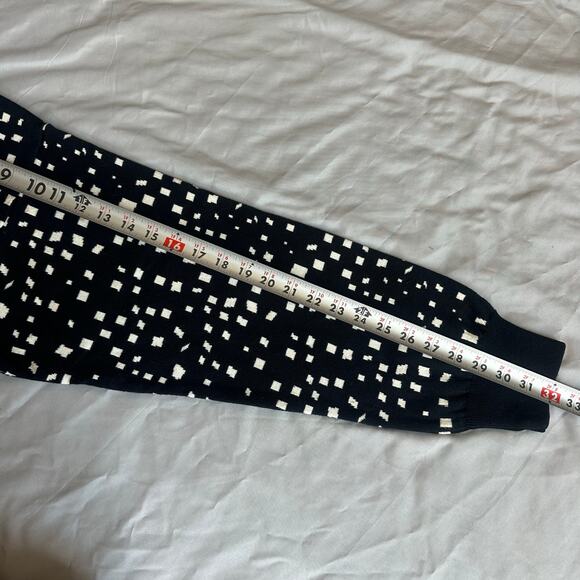 Vintage Mondi Black/Cream Polka dotted V-Neck Sweater- 52(US L/XL) - Picture 9 of 9